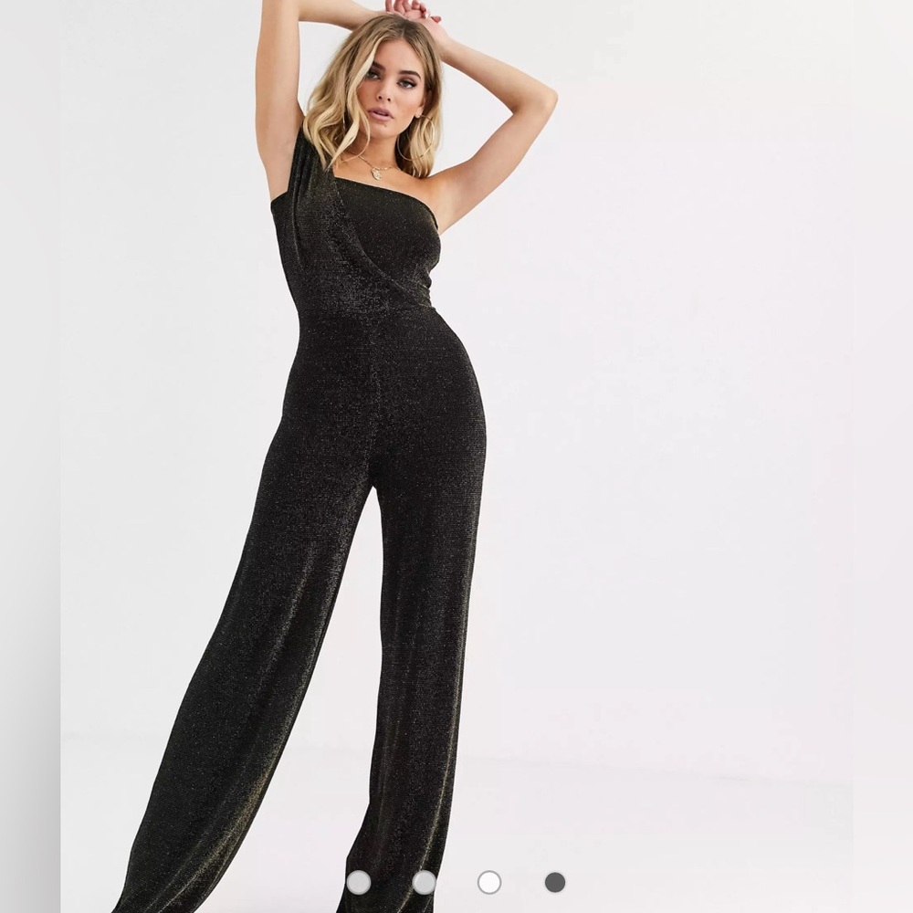 Missguided Exclusive one shoulder jumpsuit in gold glitter